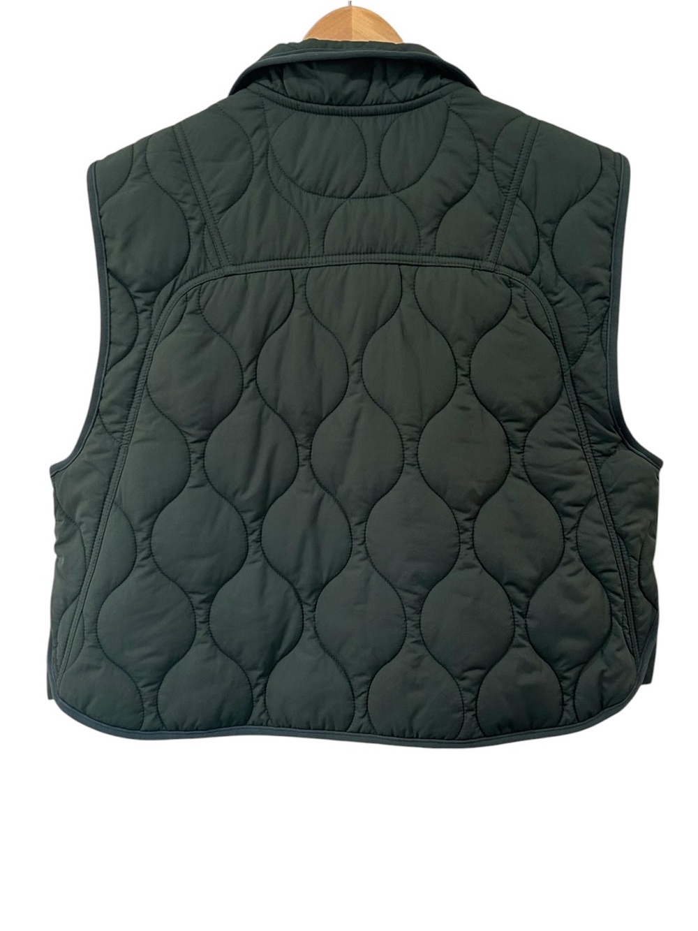 Quince women’s Featherless Quilted Puffer Vest L Green boxy layering outdoorsy - Picture 2 of 9